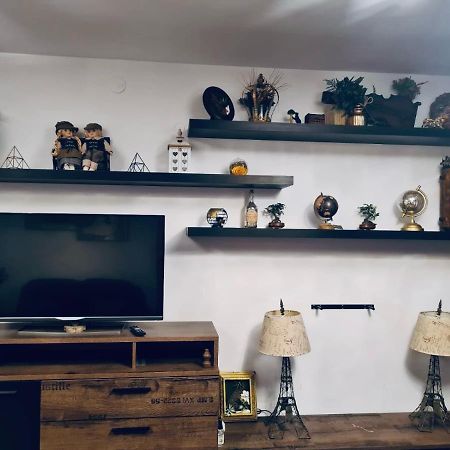 Liam Studio Bucureşti Ngoại thất bức ảnh