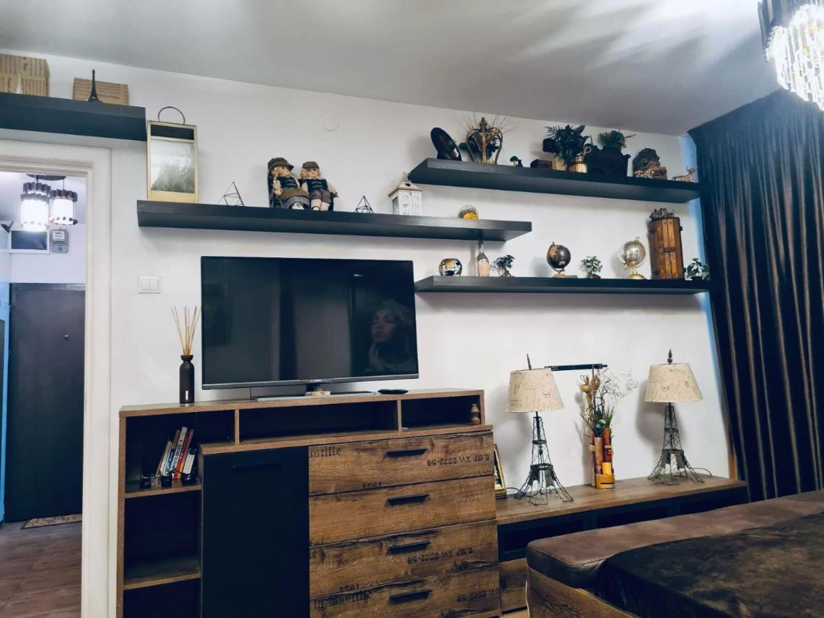 Liam Studio Bucureşti Ngoại thất bức ảnh